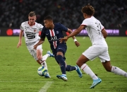 开云体育直播-雷恩主场不敌南特，遭遇失败