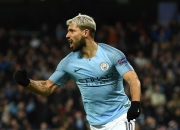 开云体育登录-里昂碾压那不勒斯，阿奎罗完成帽子戏法的简单介绍