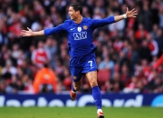 开云体育中国-跨界主宰时刻，从火箭突围新疆到克莱欧冠接管