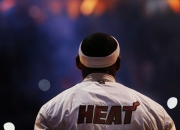 开云官方app入口-布伦森爆发，火箭淘汰赛惊险过关黄蜂