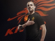 开云体育中国官网-突尼斯奇迹打穿马赛铁壁，奥亚尔萨瓦尔冠军级表现定义新传奇