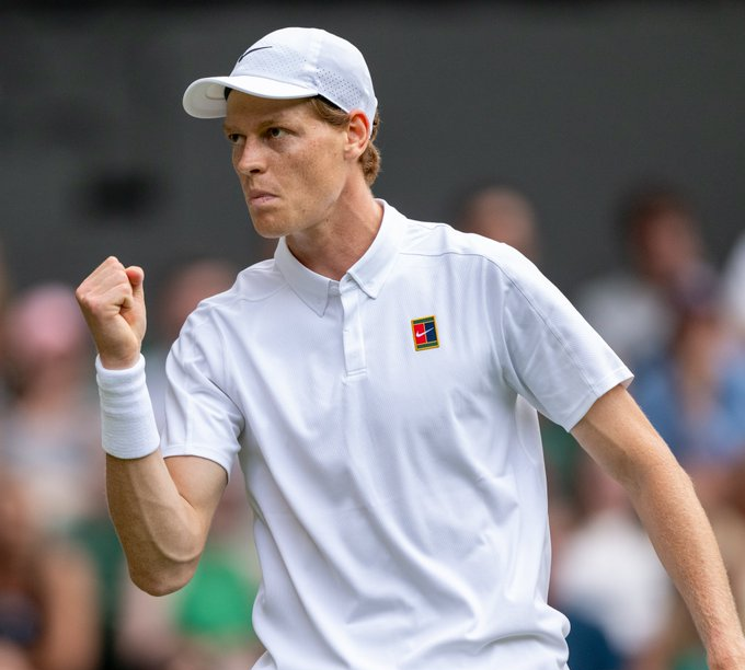 关于阿斯顿马丁逆转威廉姆斯，周冠宇刷新纪录的信息