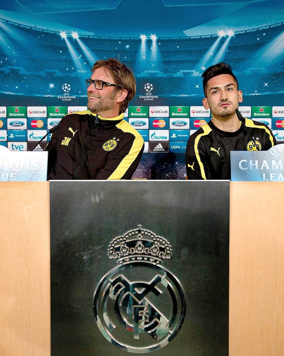 多特客场胜利,成功晋级半决赛 多特客场胜利,成功晋级半决赛