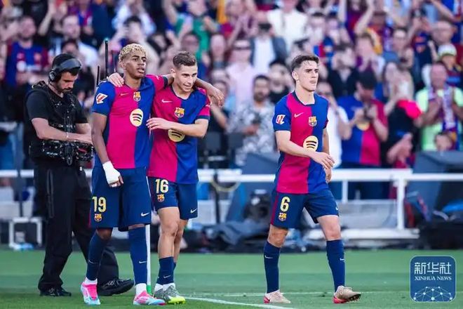 巴塞罗那队欲凭借主场之利取得胜利 巴塞罗那队欲凭借主场之利取得胜利