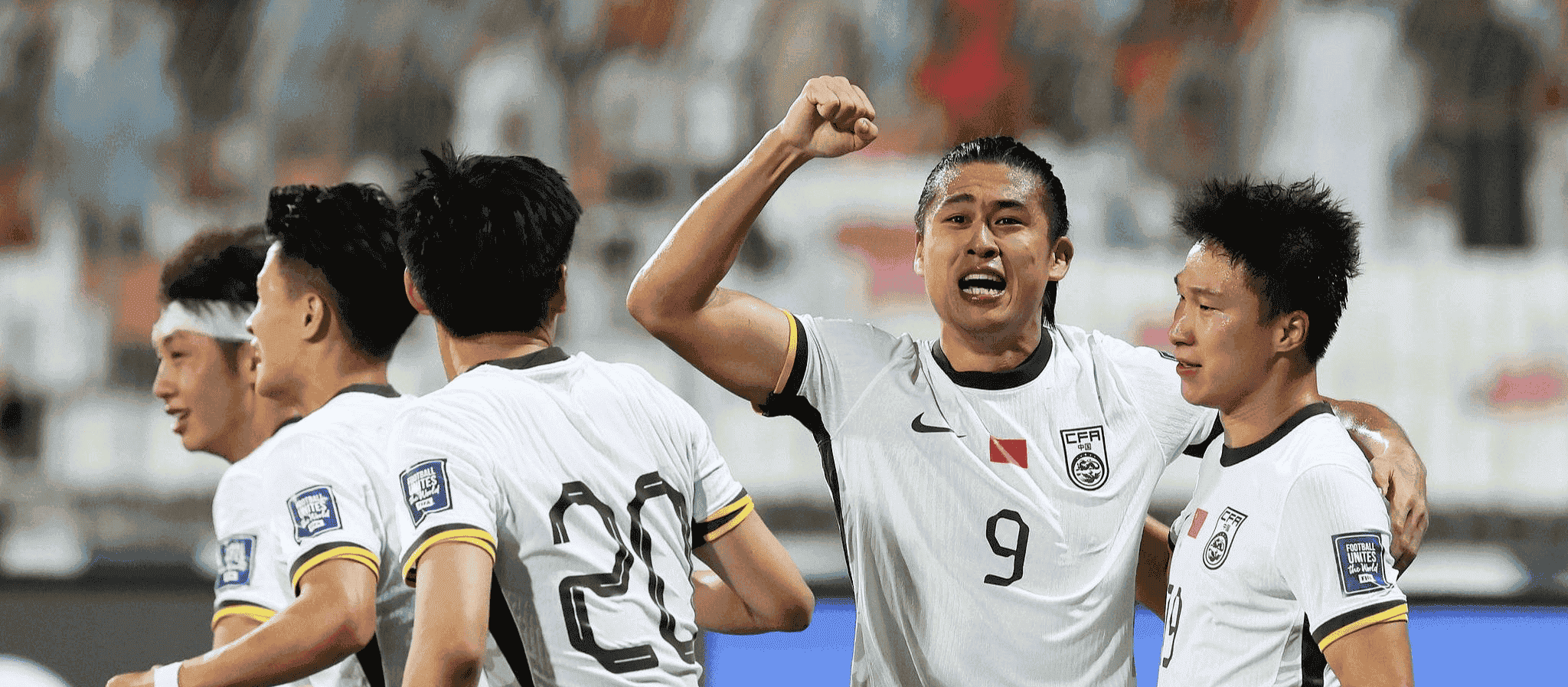 包含夺冠热门战平弱旅，球员赛后神秘缺席的词条