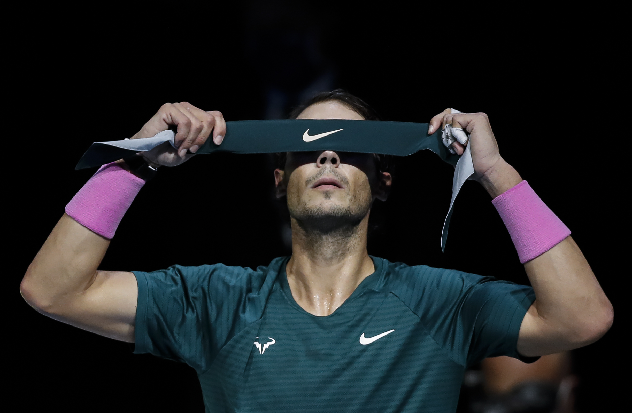 关于拉沃尔杯绝杀ATP总决赛，纳达尔统治全场的信息