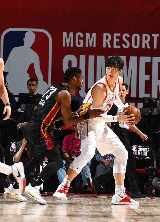 EG强势Astralis,BDD一己之力扛起全队的简单介绍 EG强势Astralis,BDD一己之力扛起全队的简单介绍