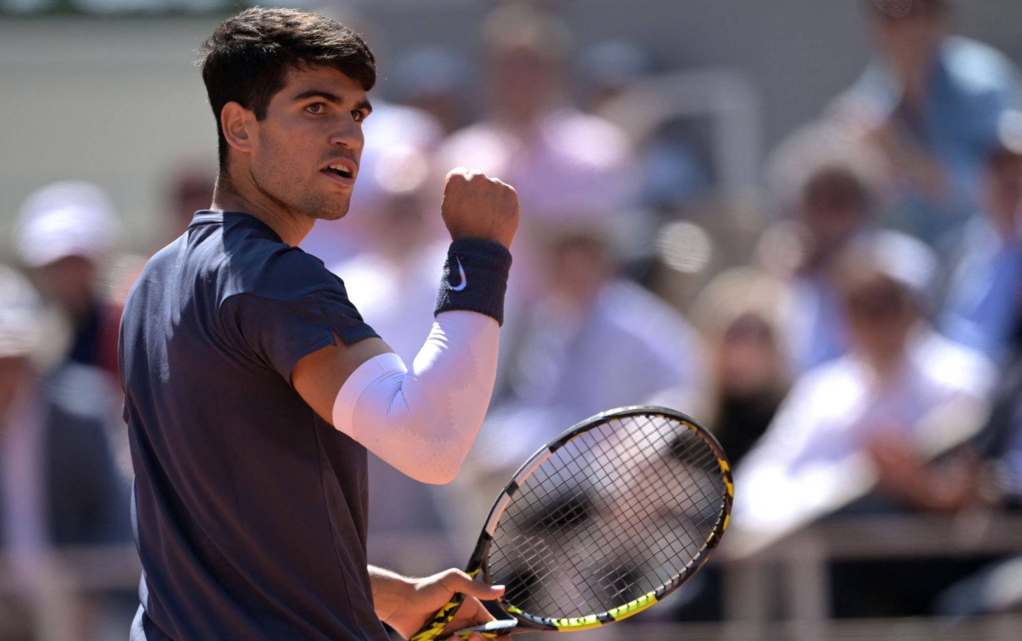 法国网球队血洗意大利网球队，阿尔卡拉斯制霸全场的简单介绍