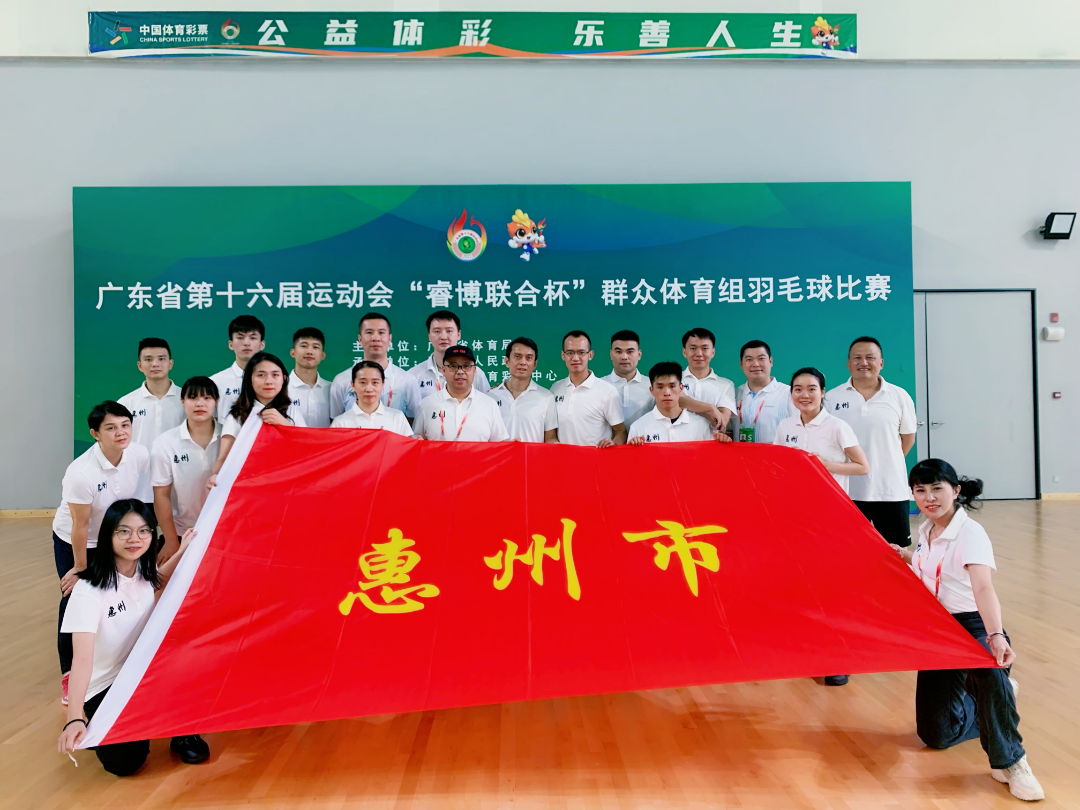 包含中国羽毛球队强势泰国羽毛球队，李宗伟三分雨点燃全场的词条