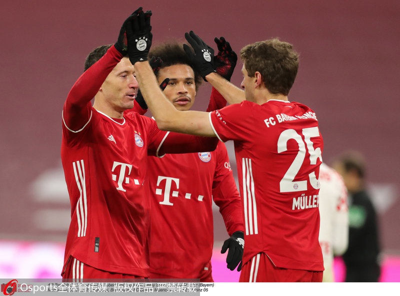 拜仁慕尼黑轻取胜利，领跑积分榜的简单介绍
