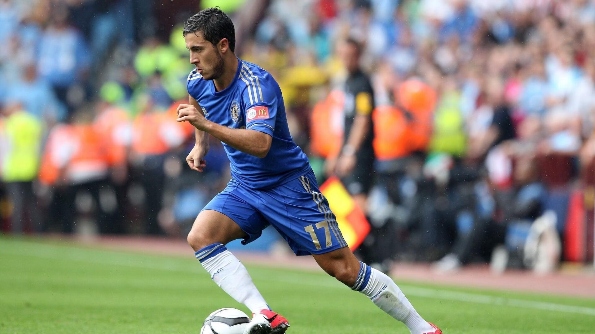 跨界传奇,欧文在意甲焦点战魔术般接管比赛,鹈鹕式淘汰赛精神闪耀绿茵场